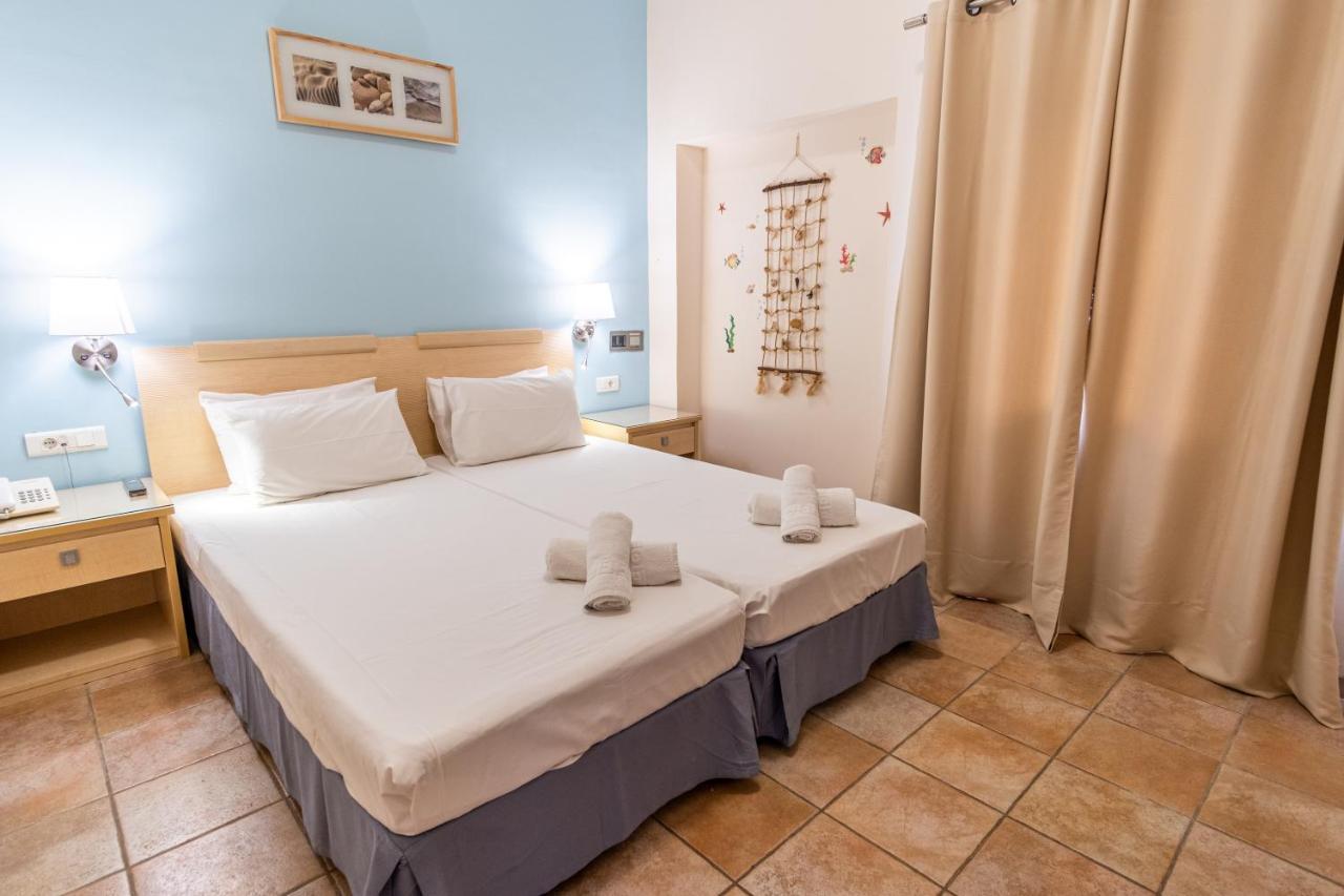 Tinos Koralli Buitenkant foto