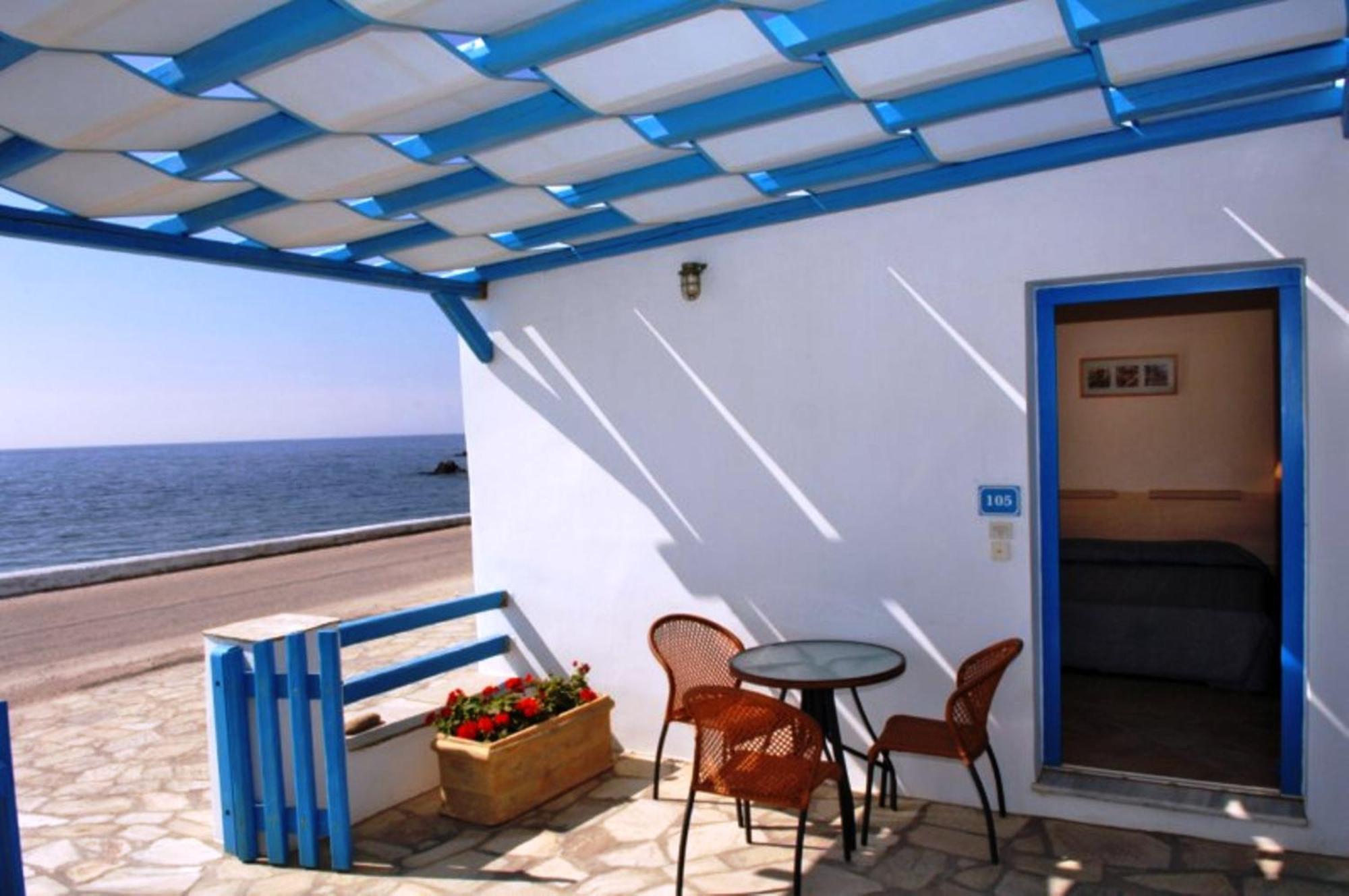 Tinos Koralli Buitenkant foto