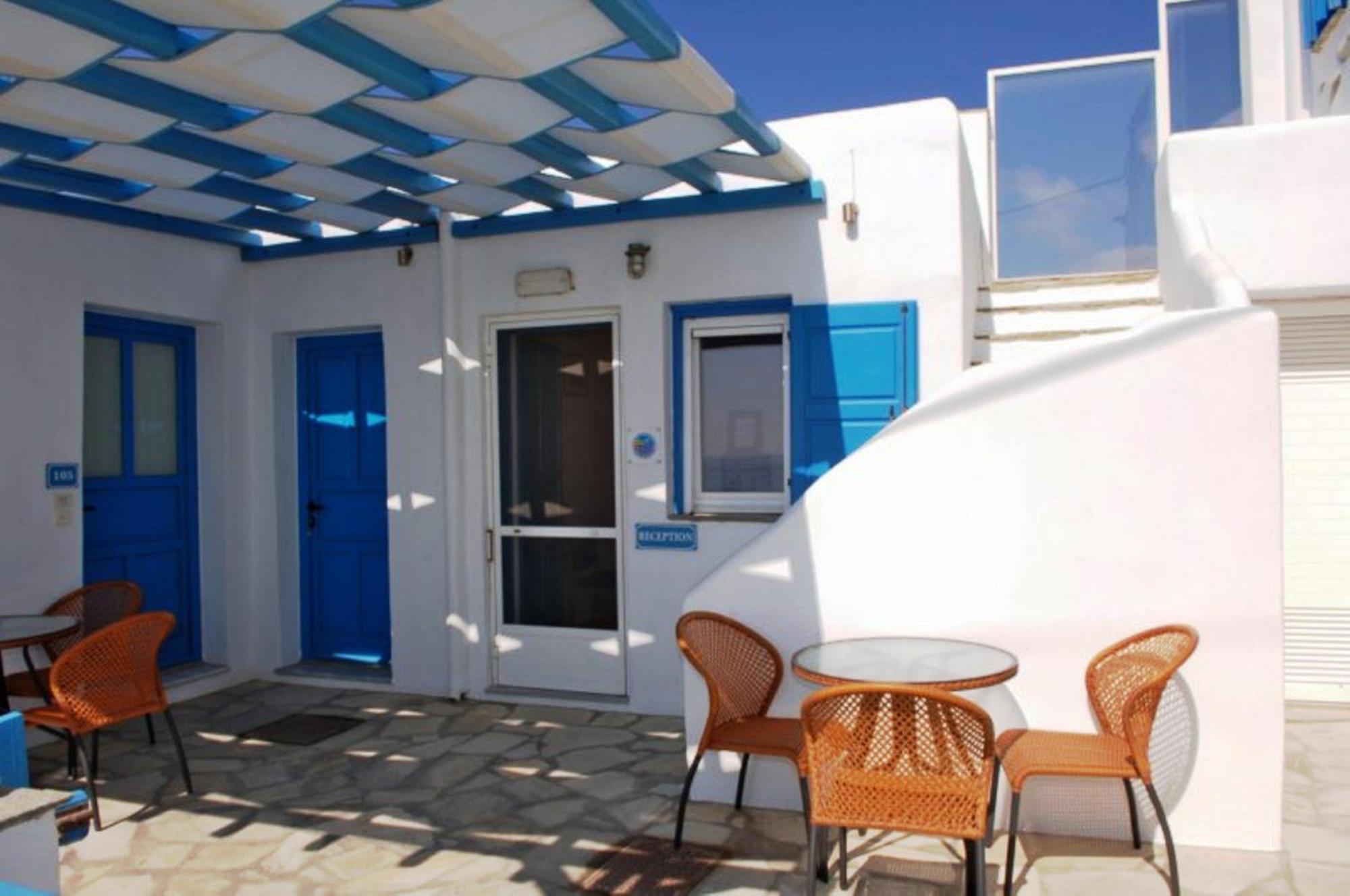 Tinos Koralli Buitenkant foto